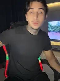 RealGdiass webcam model stream image