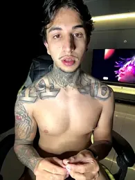 RealGdiass webcam model stream image