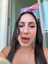 AleksandraRich webcam model stream image