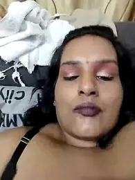 Foxybaby420 webcam model stream image