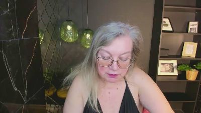 Natali_Cloud webcam cam4 model stream image