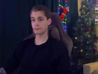 debugmee webcam chaturbate model stream image