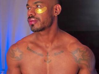 Edwar Brown webcam model stream image