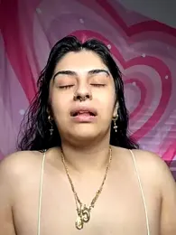 ThickerThanYoBitch webcam model stream image