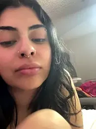 ThickerThanYoBitch webcam model stream image