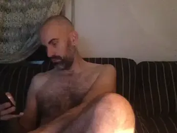 pollito1985_2 webcam stripchat model stream image