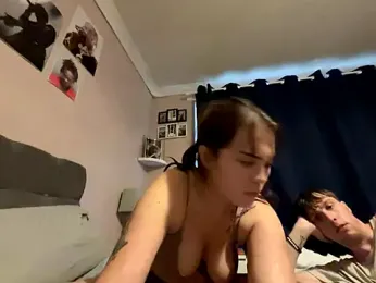 XCherryyXy webcam stripchat model stream image