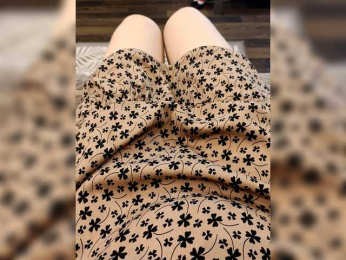 Mikkai webcam model stream image
