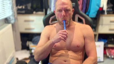 xxxironggxxx webcam model stream image