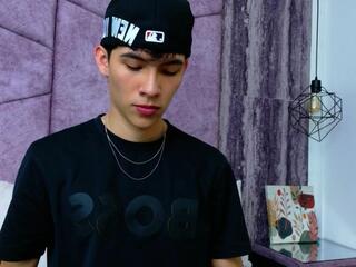 Aaron Dayker webcam model stream image