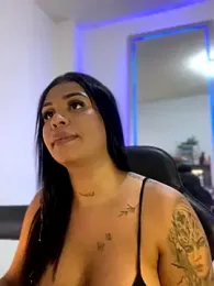 tinalove7 webcam model stream image