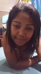 navely webcam model stream image