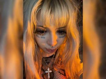 Xlunami webcam bongacams model stream image