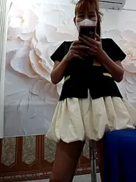 zizi_public webcam model stream image