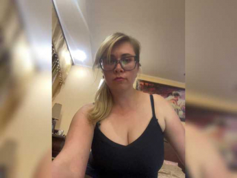 Elegant00Girl webcam model stream image