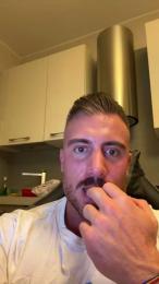 Bigwhitebull webcam model stream image