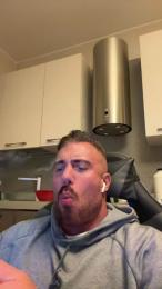 Bigwhitebull webcam model stream image