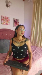 Antonelaconely webcam model stream image