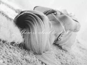 misschloe__ webcam chaturbate model stream image