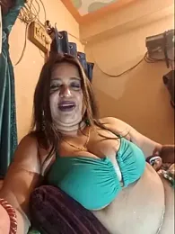 Hot_Queen77 webcam stripchat model stream image