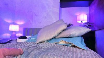 valeryPetit webcam model stream image