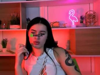 kira_fox_x webcam model stream image