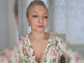 Anesteishen webcam model stream image