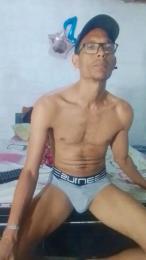 vzlaman_24cm webcam model stream image