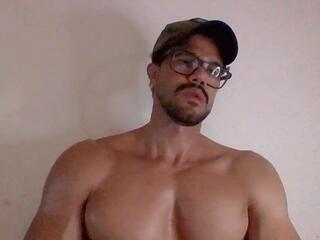 Pitter Brasil webcam model stream image