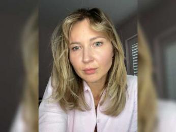 WhereisAlice webcam model stream image