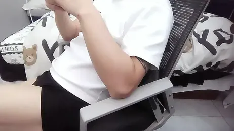 dong-77 webcam model stream image