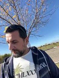 TigerOne19 webcam model stream image