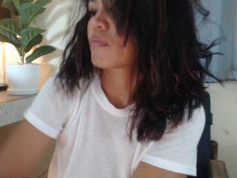 Kinnaree webcam model stream image