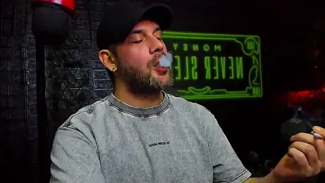 LexHardy webcam model stream image