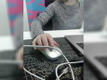 Xo4y-Tpax webcam model stream image