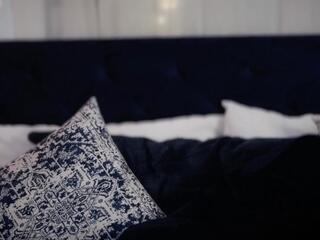 Little J webcam model stream image