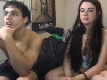 karinalynnn webcam model stream image