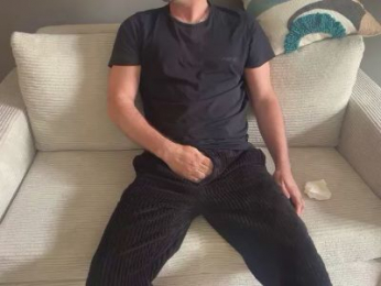 krummer_schwanz webcam model stream image