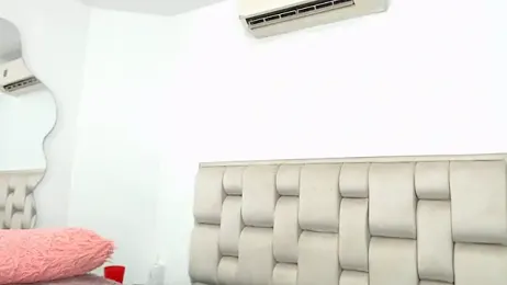 Roxy-Smith webcam model stream image