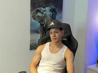 Tony Petrov webcam model stream image