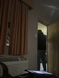 Stressreliever82 webcam model stream image