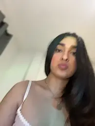 MiahWindsor webcam model stream image