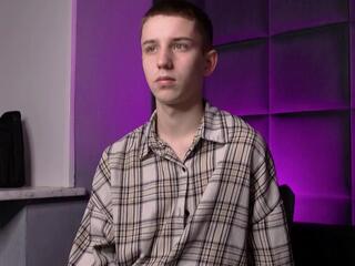 Dexter Willson webcam model stream image