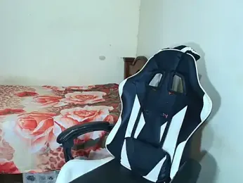 max_love255 webcam stripchat model stream image