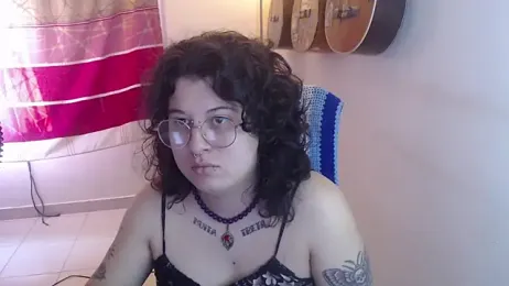 Smoke_trip_Alicia webcam model stream image