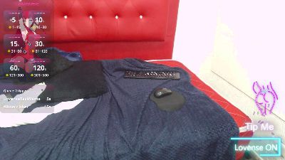 hills_Mia webcam model stream image