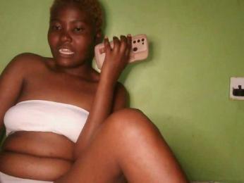 Cute-latasha webcam bongacams model stream image