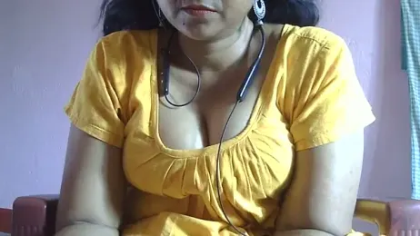 Pooja-suman webcam model stream image