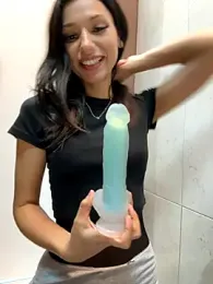 _MiaQueen_ webcam model stream image