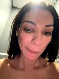 _MiaQueen_ webcam stripchat model stream image